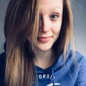 Meet your Posher, Cassie